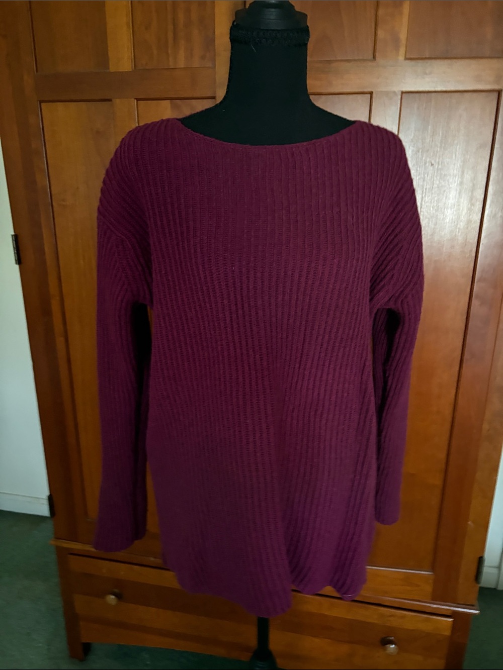 J. Jill Ribbed Scoop-Neck Sweater in Plum